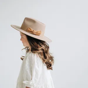 Banks | French Beige